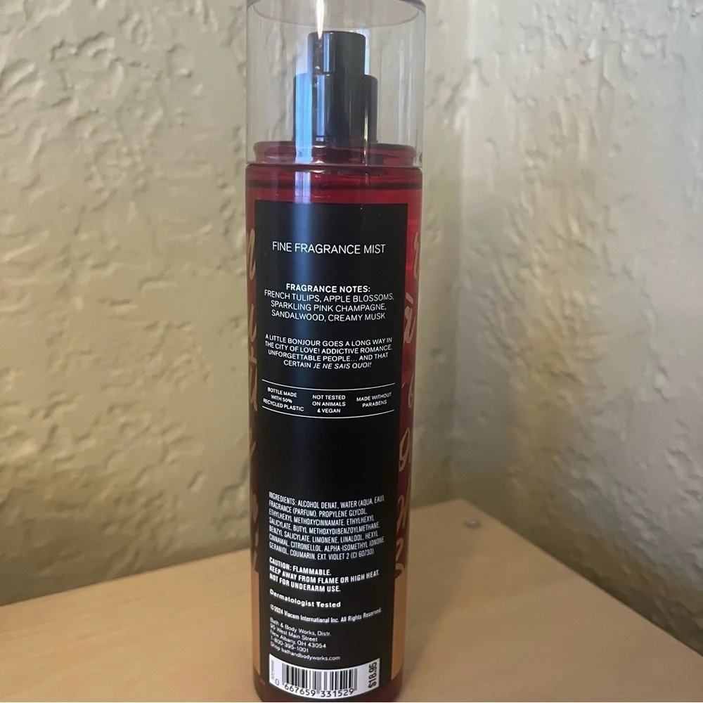 Emily in Paris Paris Amour Candle & Fragrance Set Bath and Body Works - Picture 5 of 5